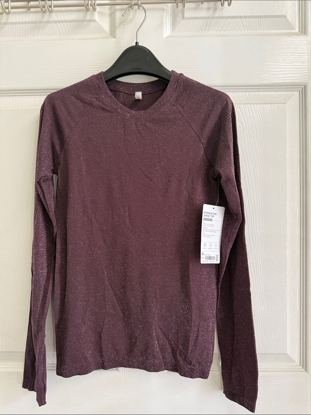 NWT Athleta Momentum Shine Top